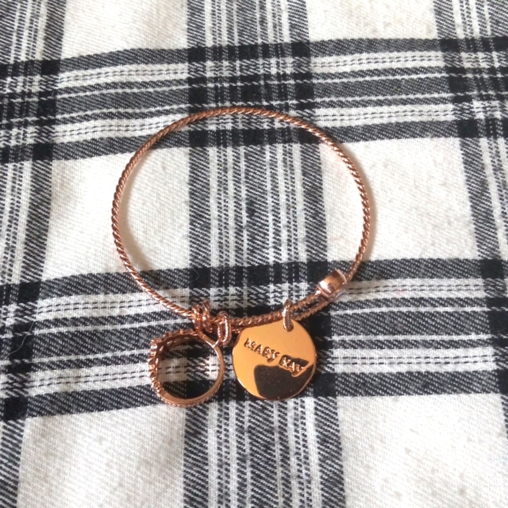 Braclets